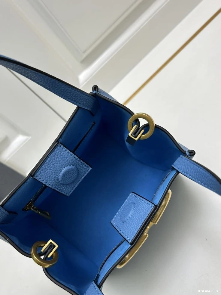 Shopping Valentino 81950 Bright Bags 0822